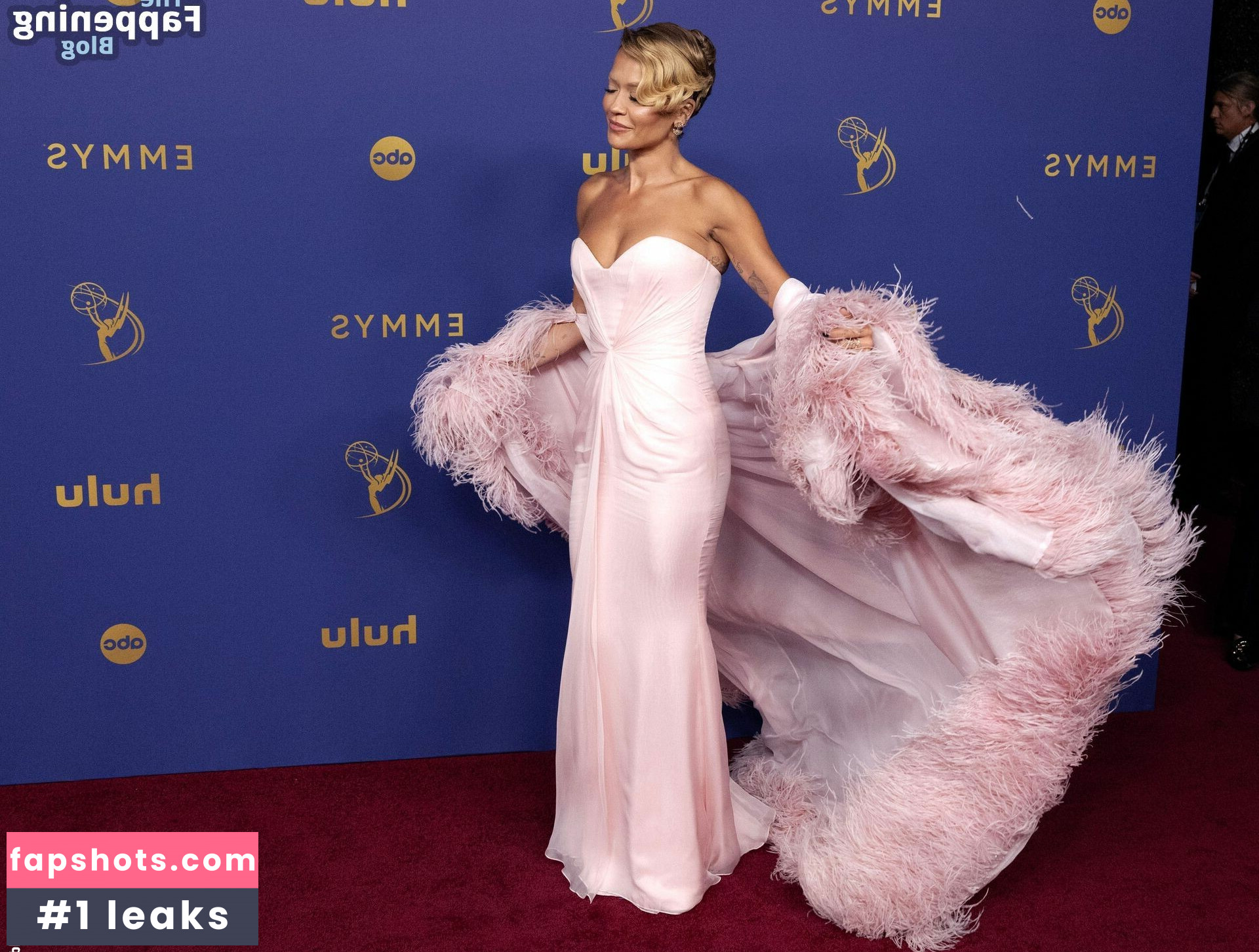 Rita Ora gallery photo #543