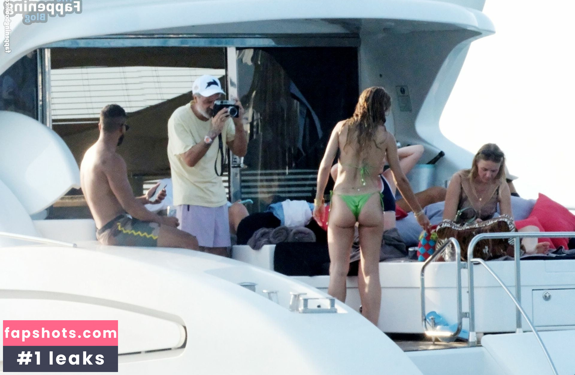 Rita Ora gallery photo #700