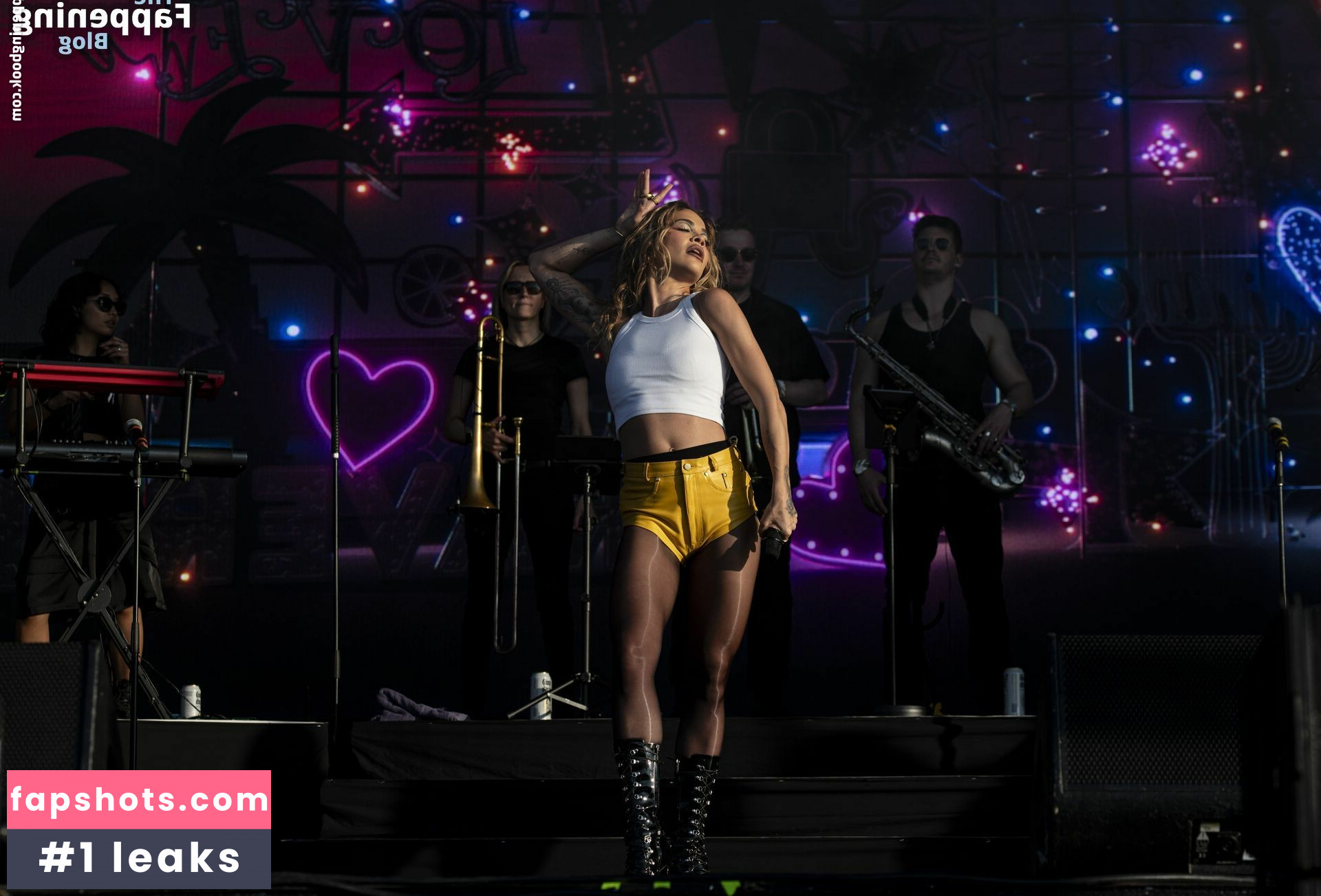 Rita Ora gallery photo #786