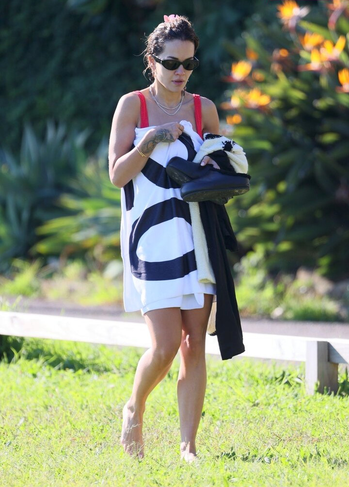 rita-ora gallery photo #2077