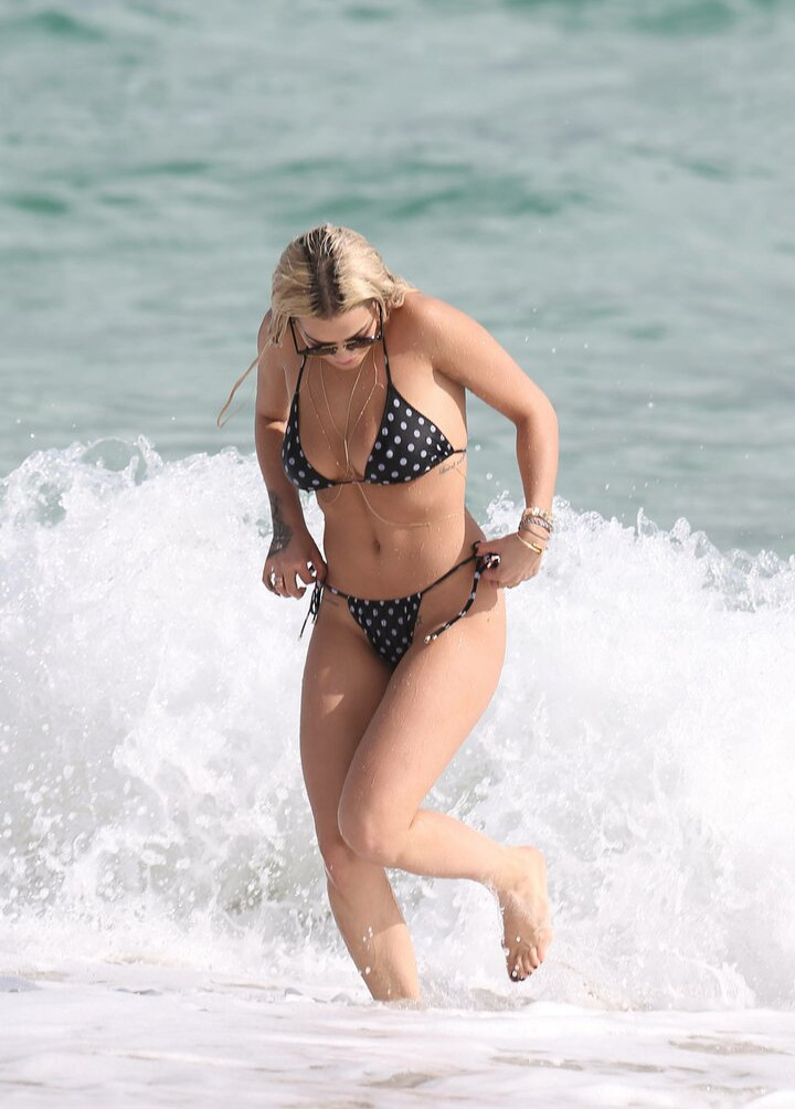 rita-ora gallery photo #2856