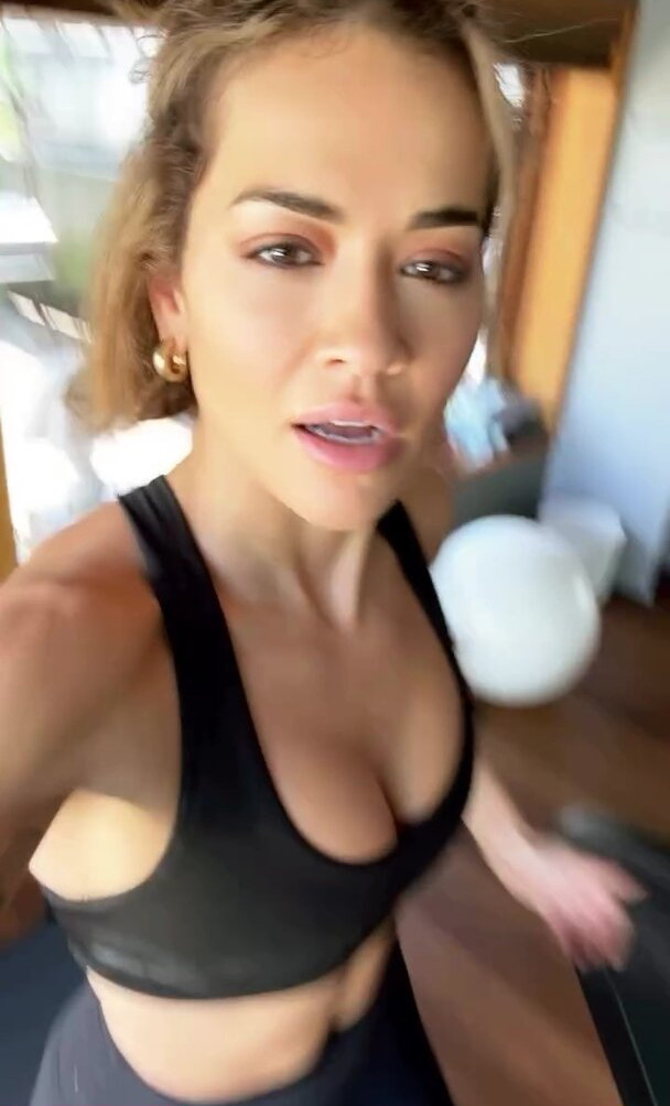 rita-ora gallery photo #2912