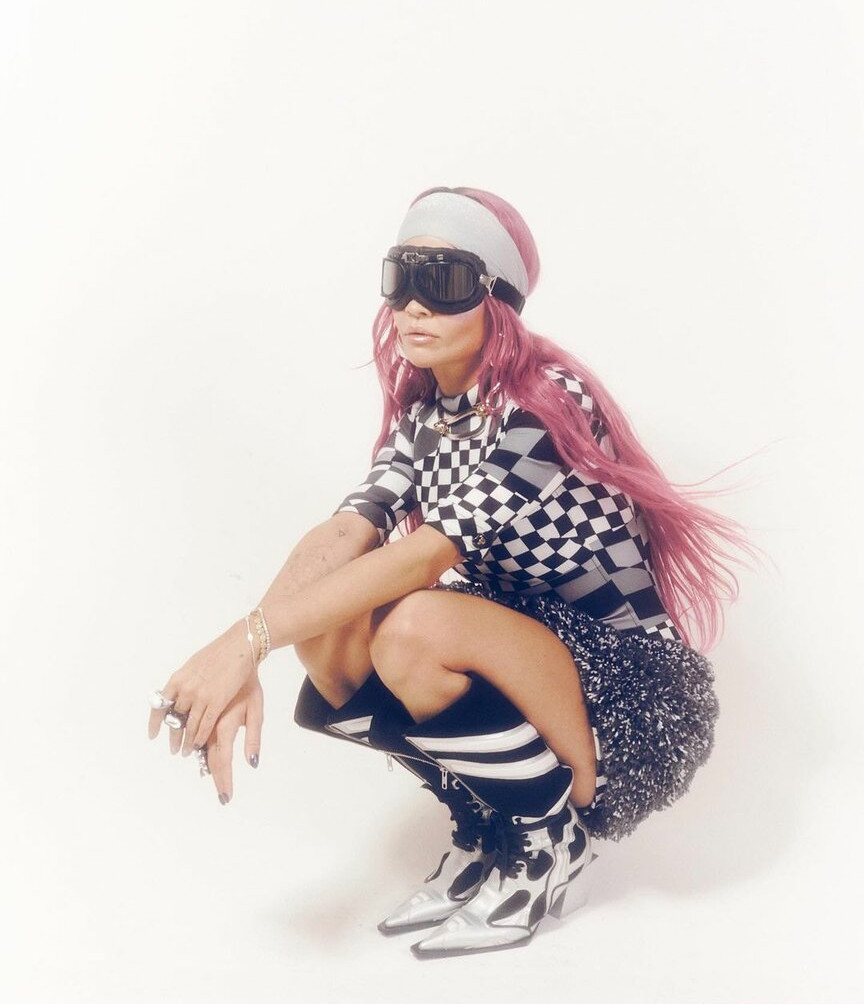 rita-ora gallery photo #2920