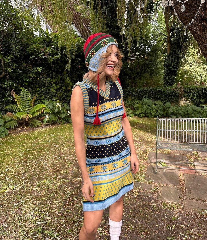 rita-ora gallery photo #2938