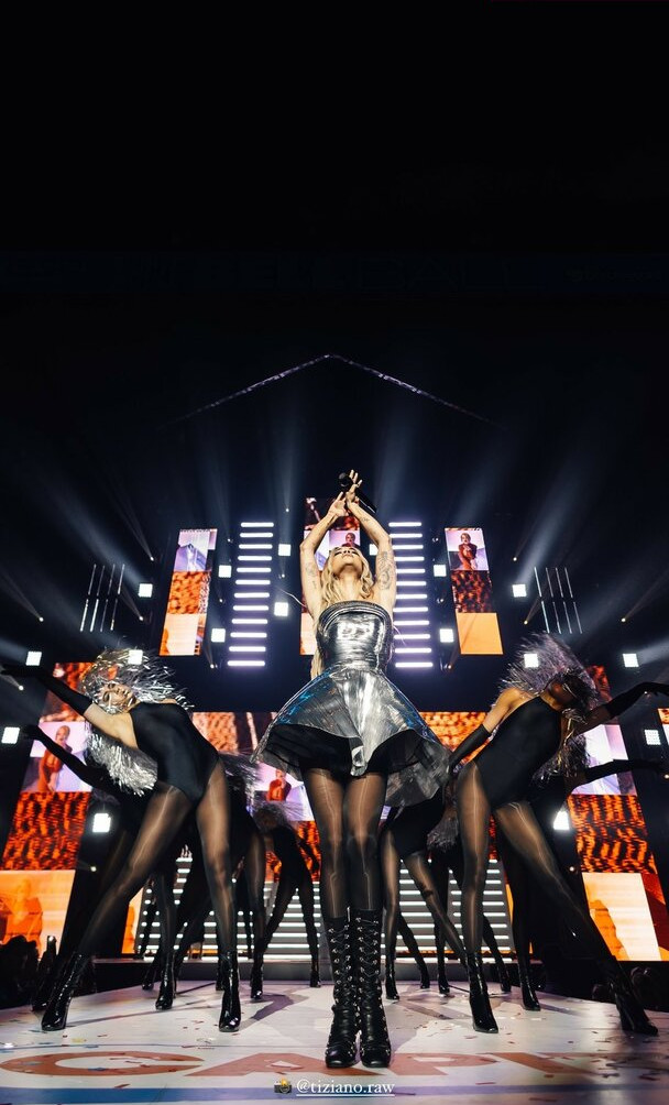 rita-ora gallery photo #3343