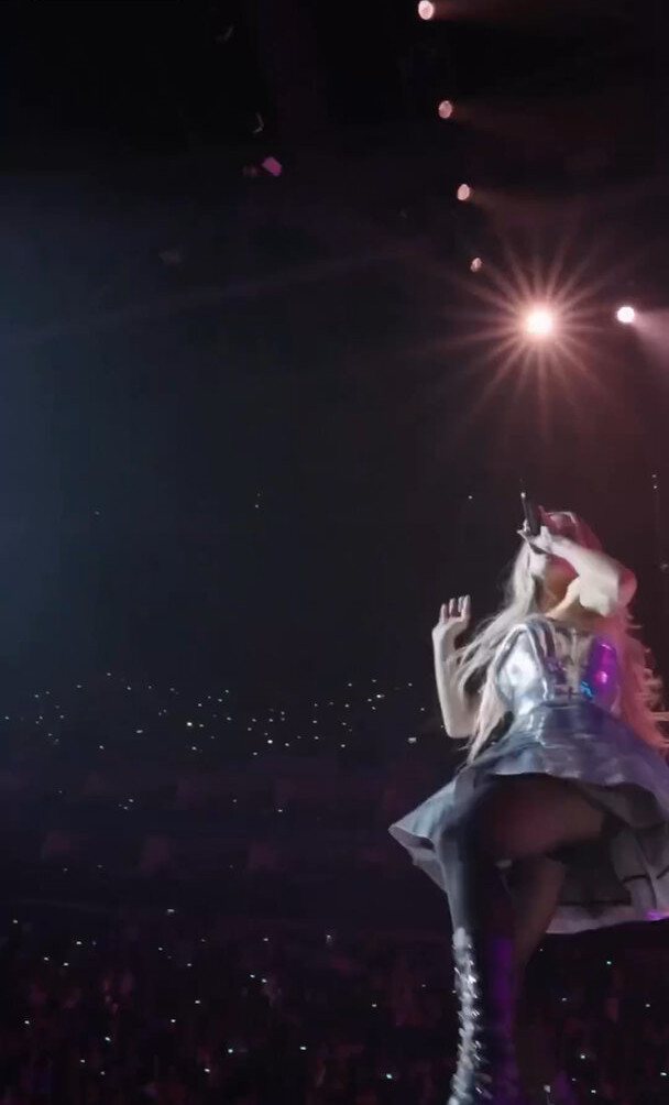 rita-ora gallery photo #3347