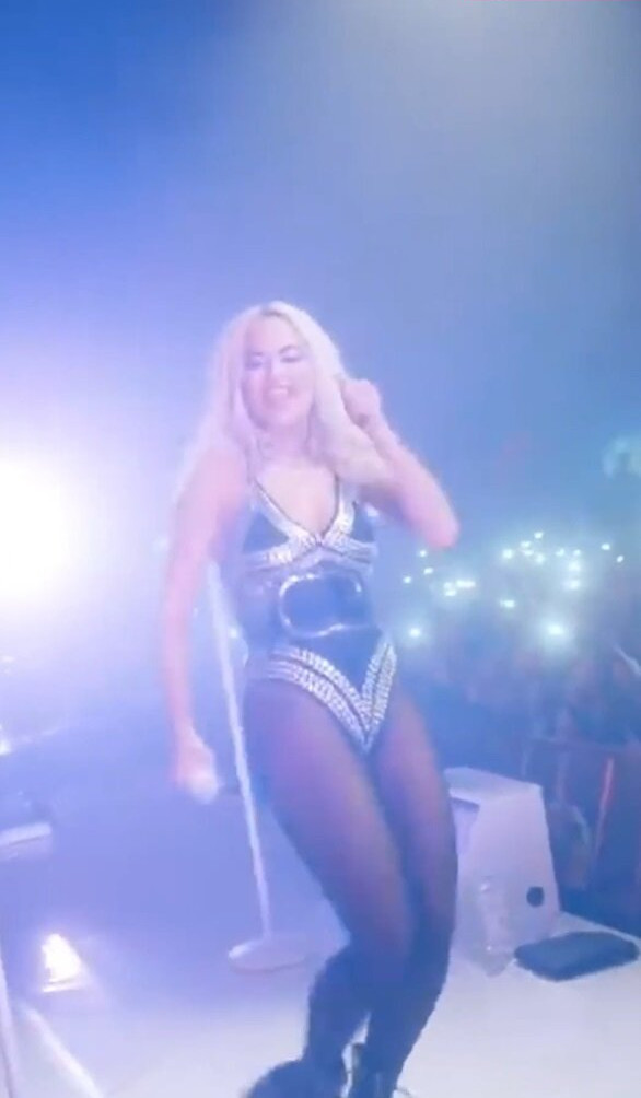 rita-ora gallery photo #3565