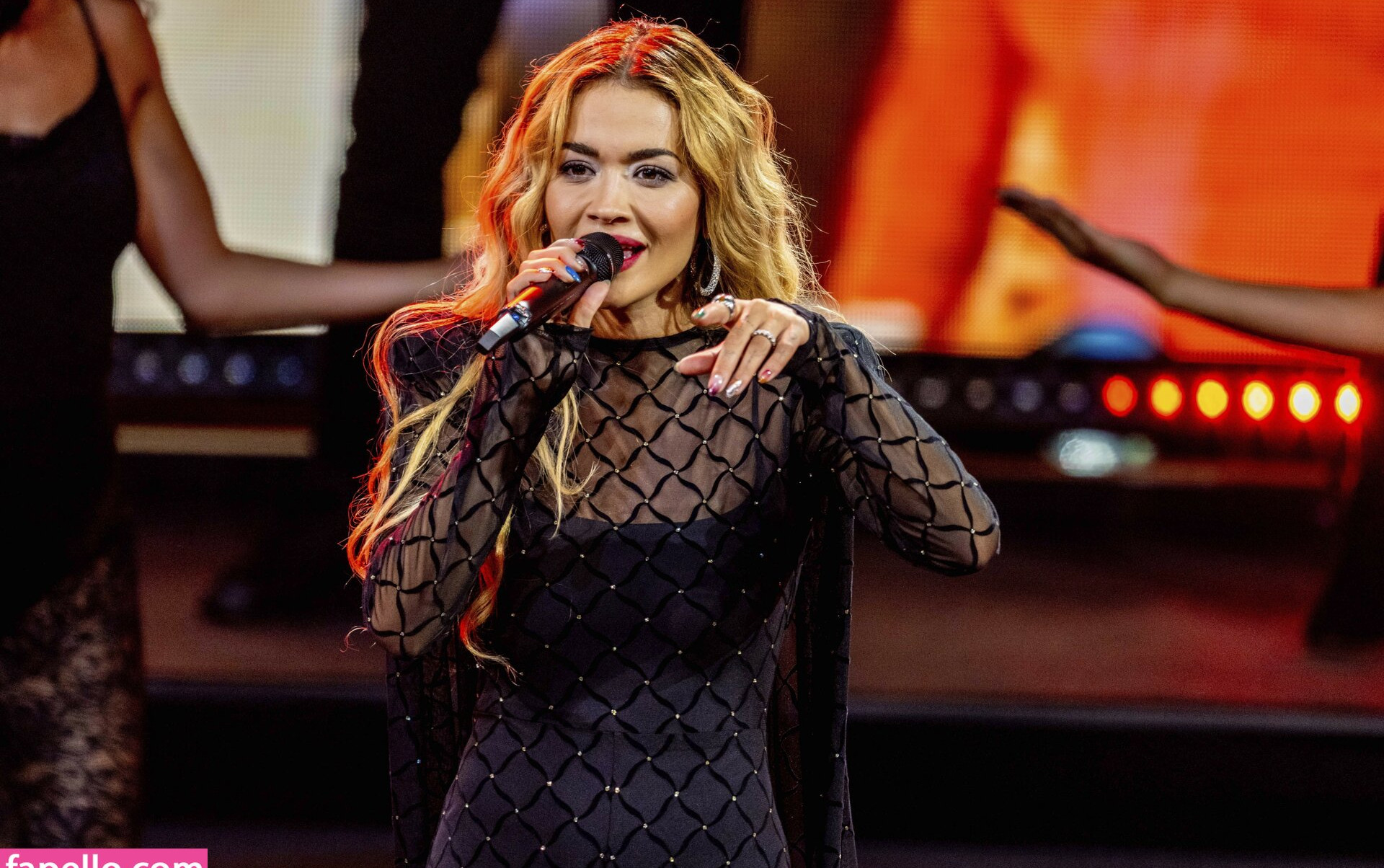 rita-ora gallery photo #3671