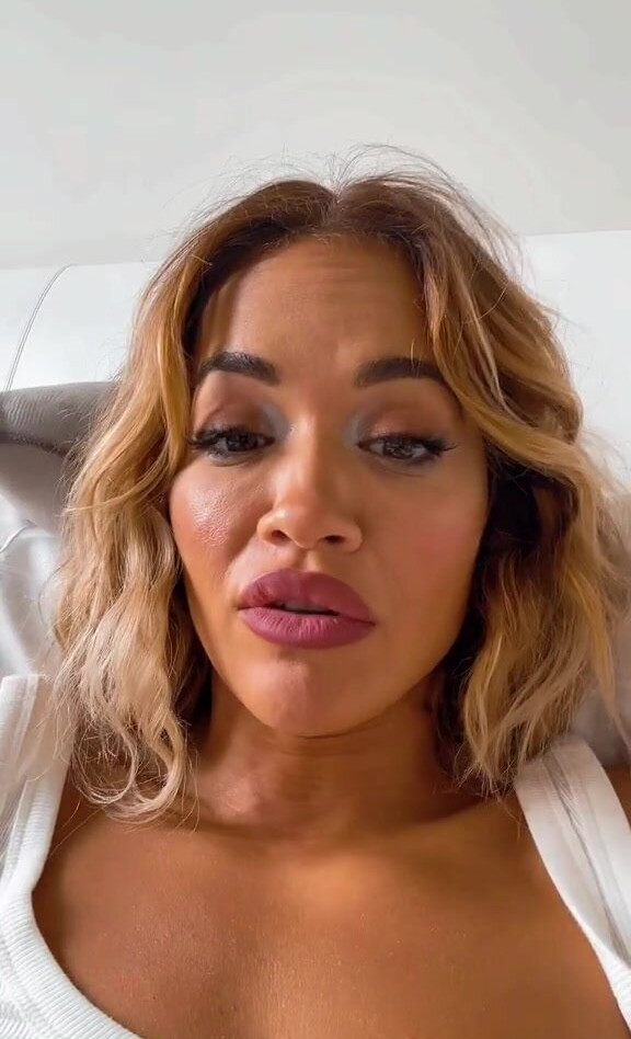 rita-ora gallery photo #3892