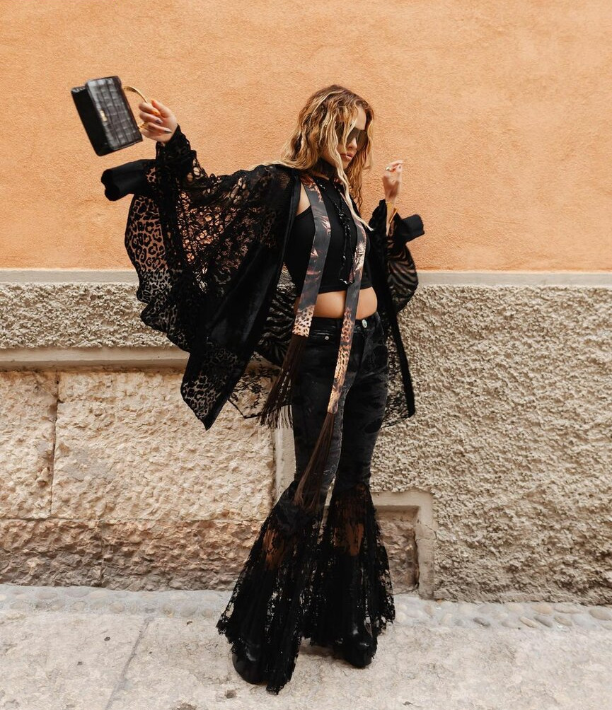 rita-ora gallery photo #3945