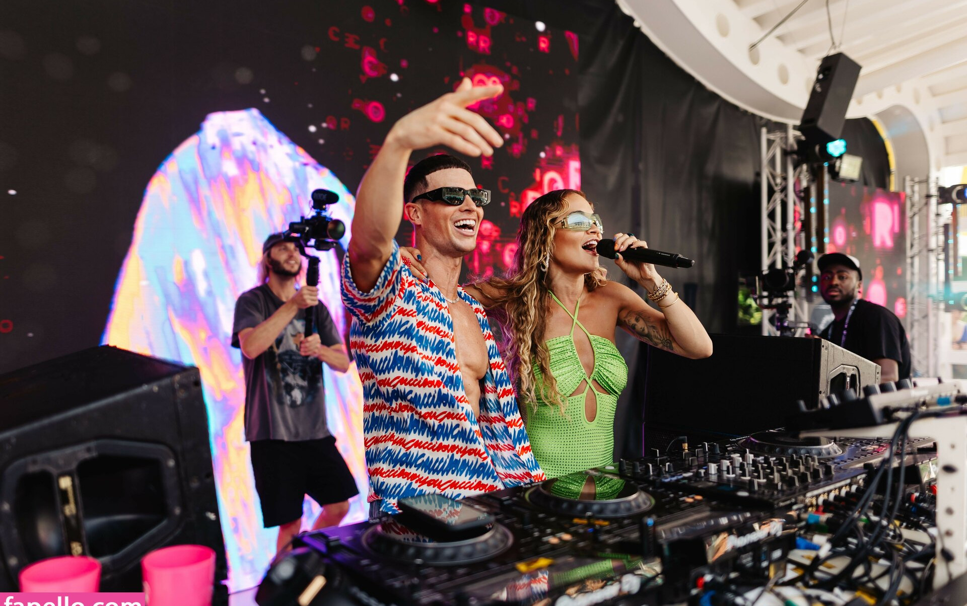 rita-ora gallery photo #3980