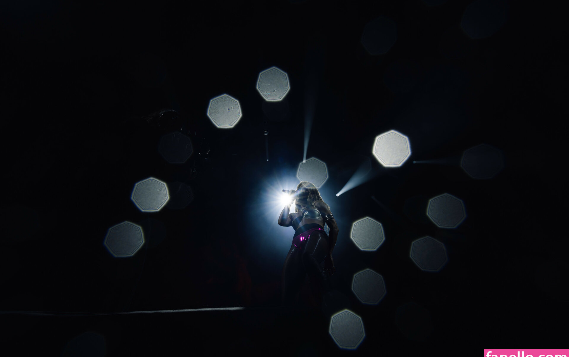 rita-ora Nude Leaks OnlyFans Photos #761 - LeakJerk