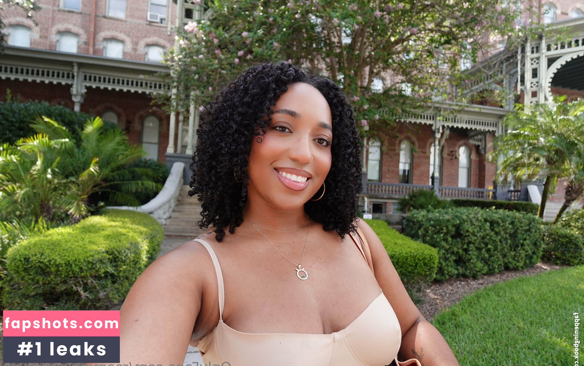 roamingwithreyna gallery photo #10