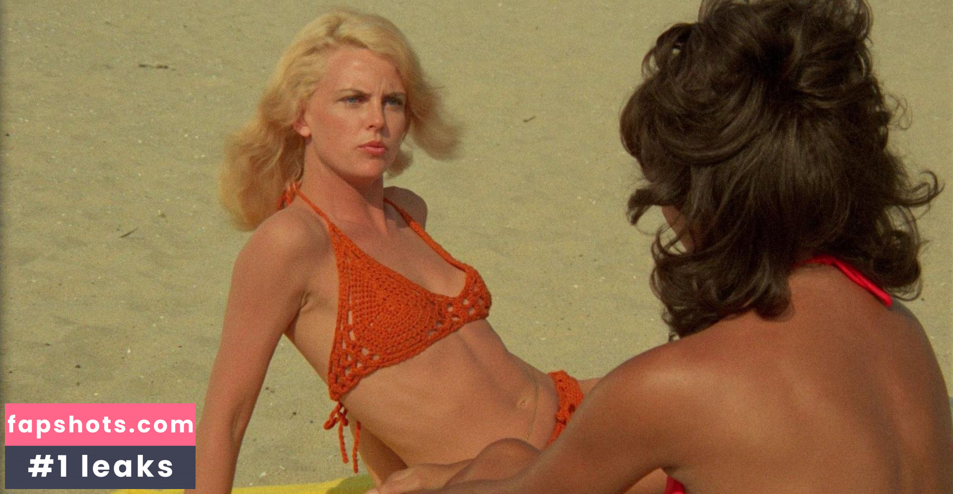 Roberta Collins gallery photo #16