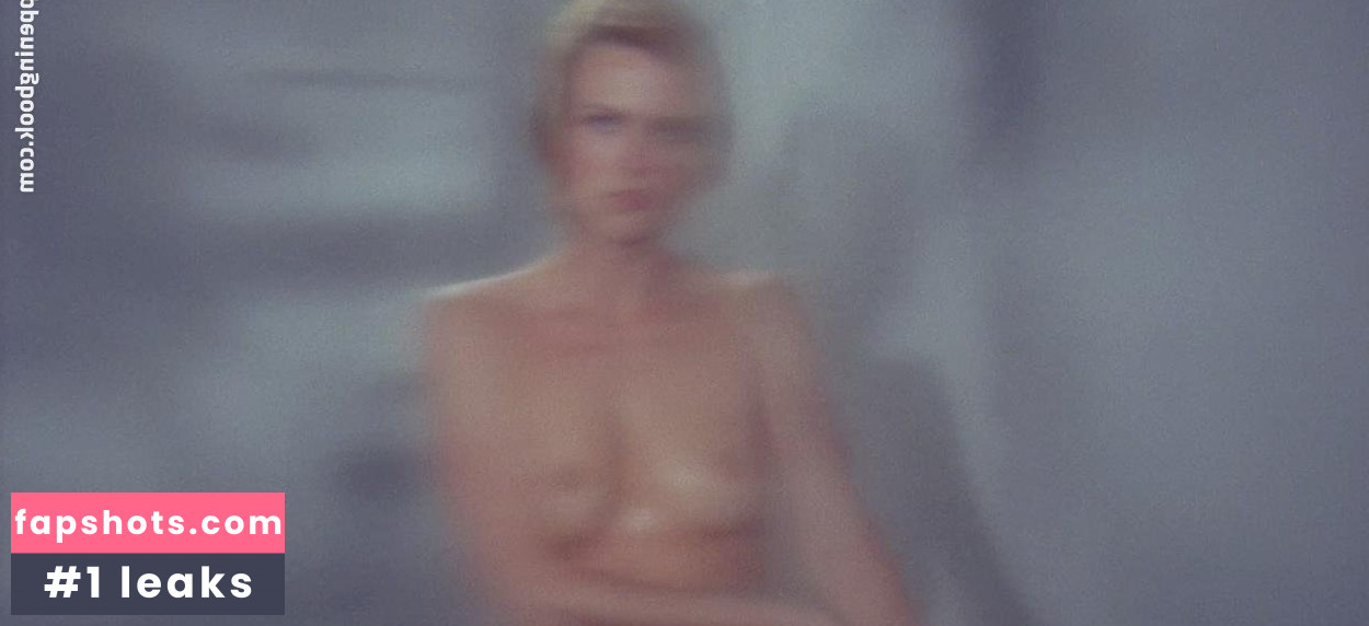 Roberta Collins gallery photo #17