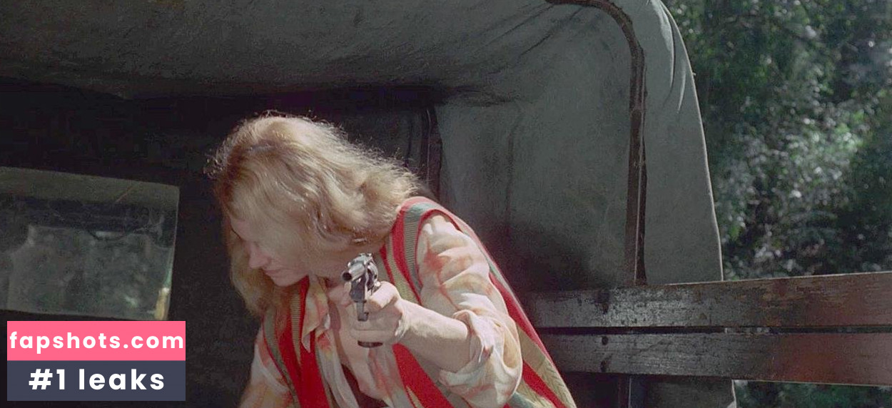 Roberta Collins gallery photo #20