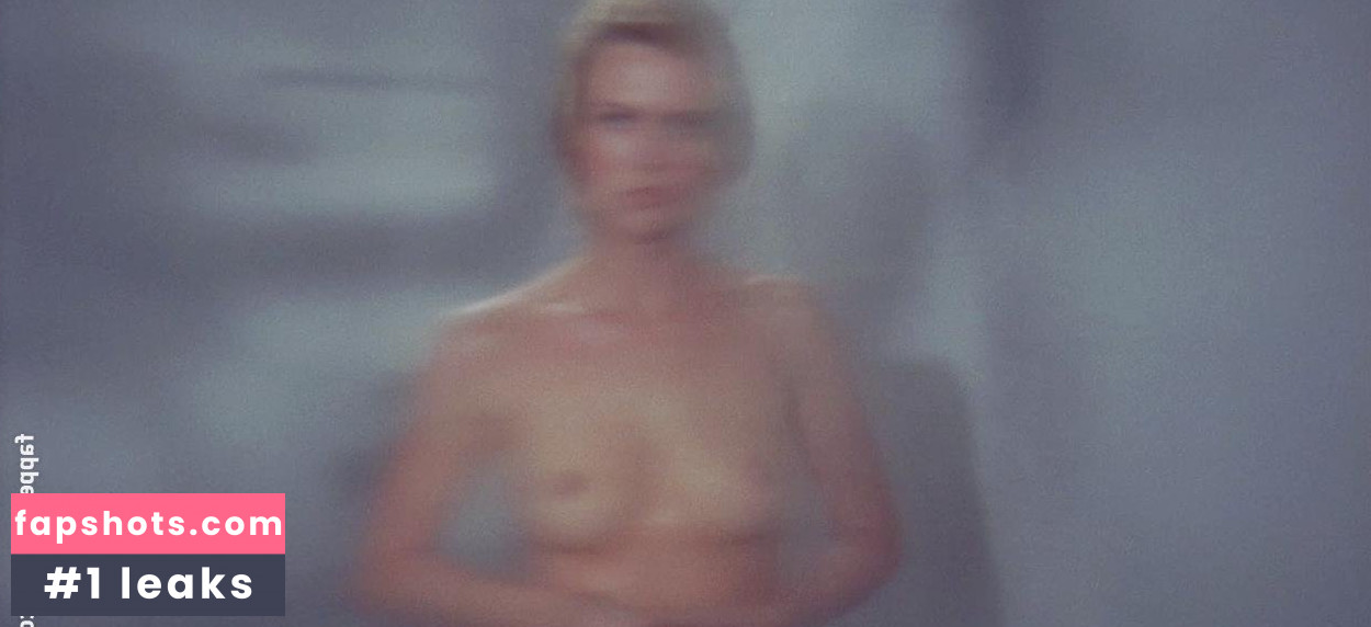 Roberta Collins gallery photo #21