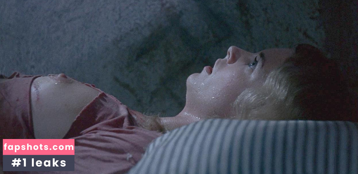 Roberta Collins gallery photo #8