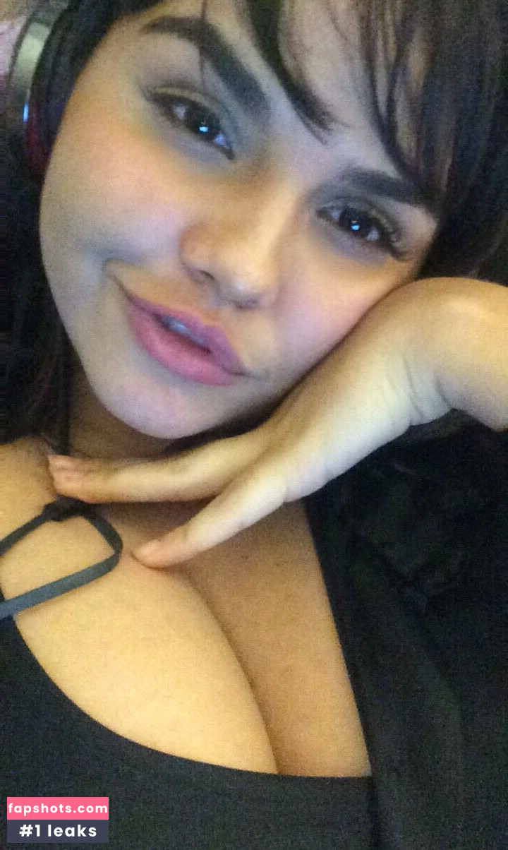 Robertinha gallery photo #7