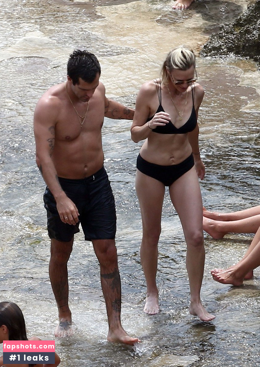 Robin Wright gallery photo #131