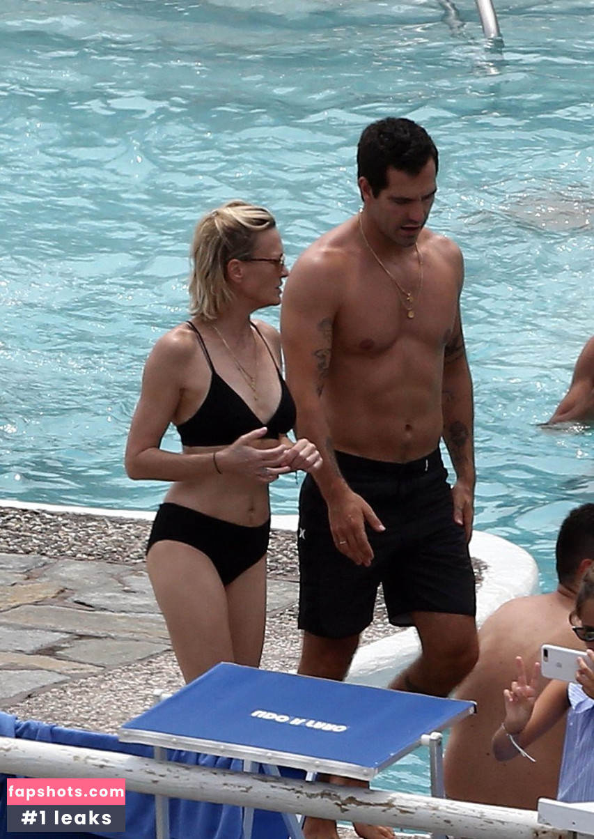 Robin Wright gallery photo #138