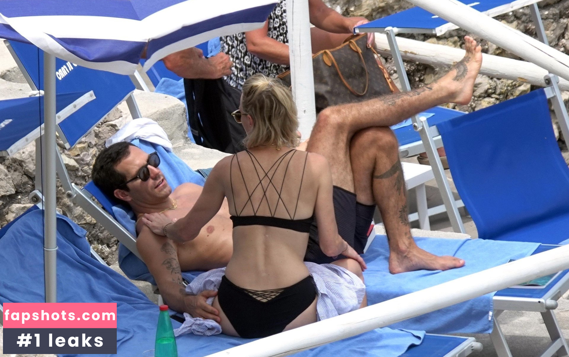 Robin Wright gallery photo #151