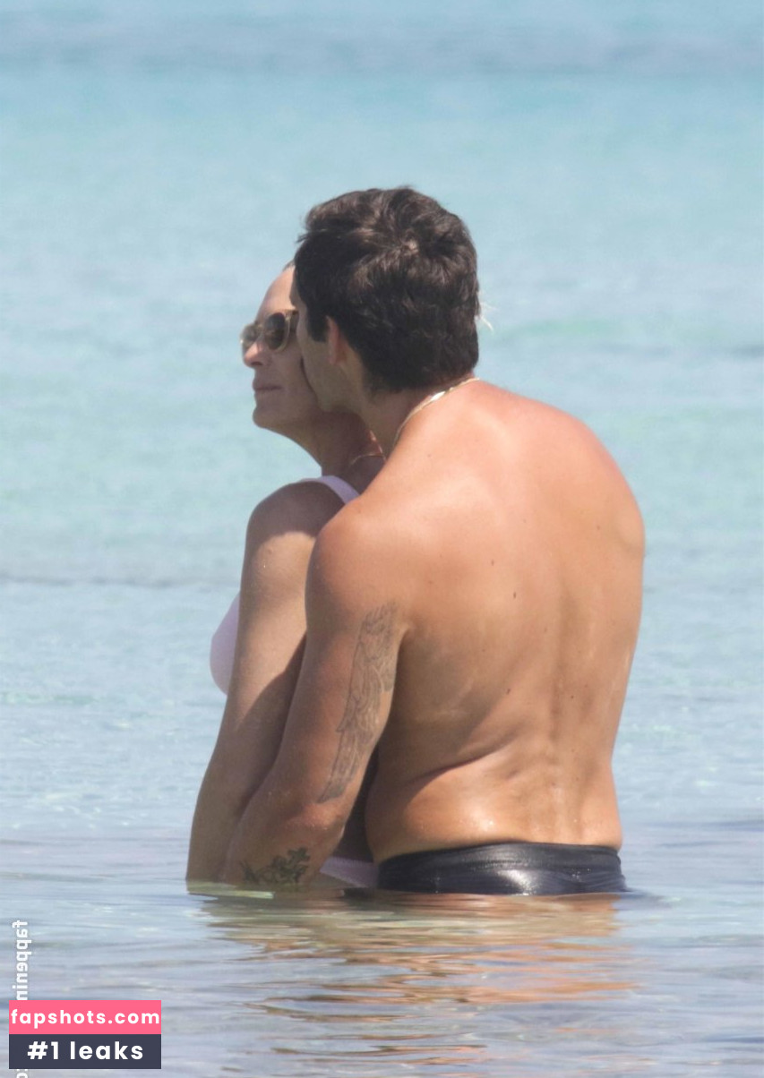 Robin Wright gallery photo #166