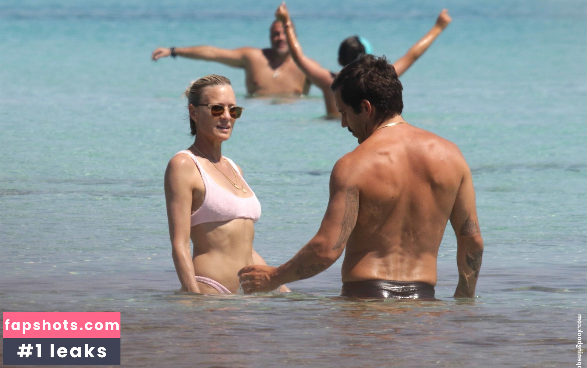 Robin Wright gallery photo #167