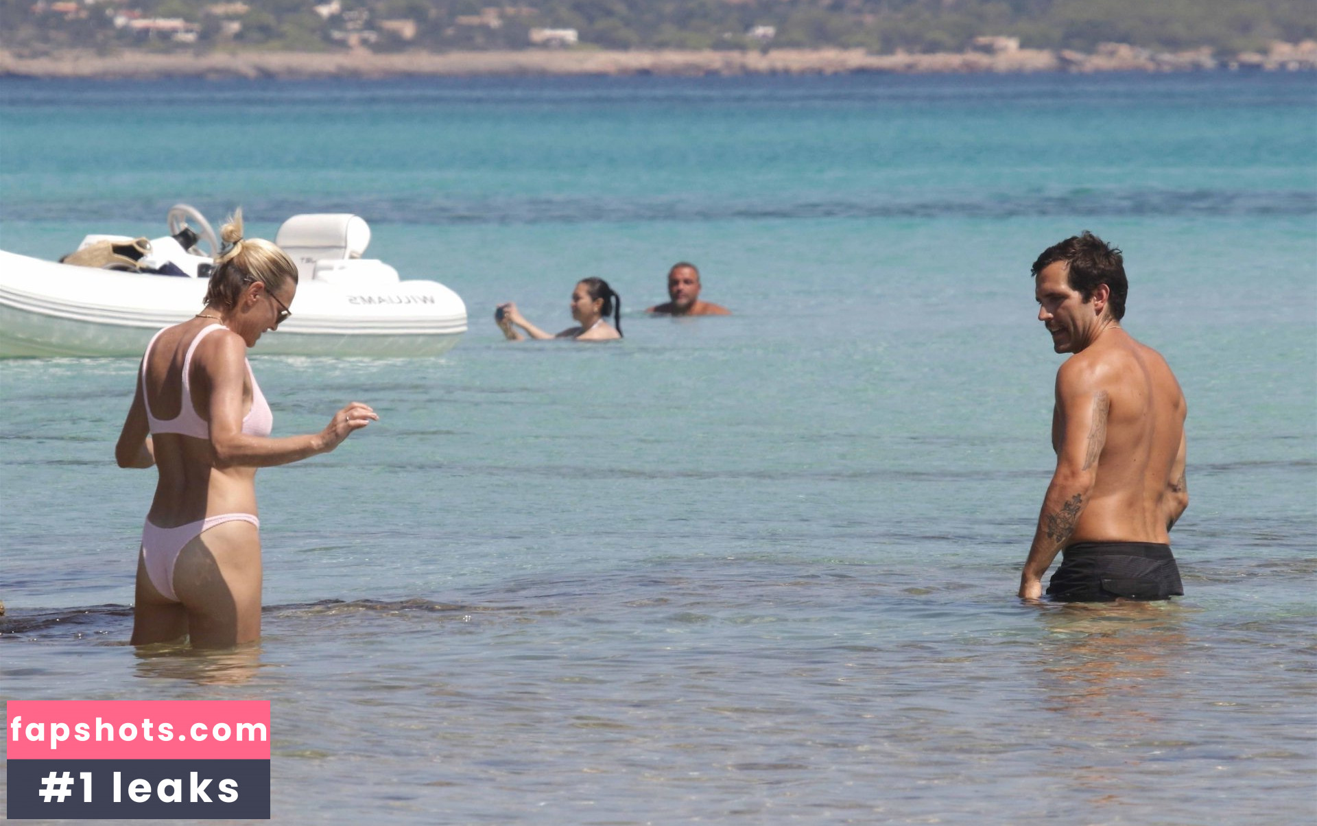 Robin Wright gallery photo #169