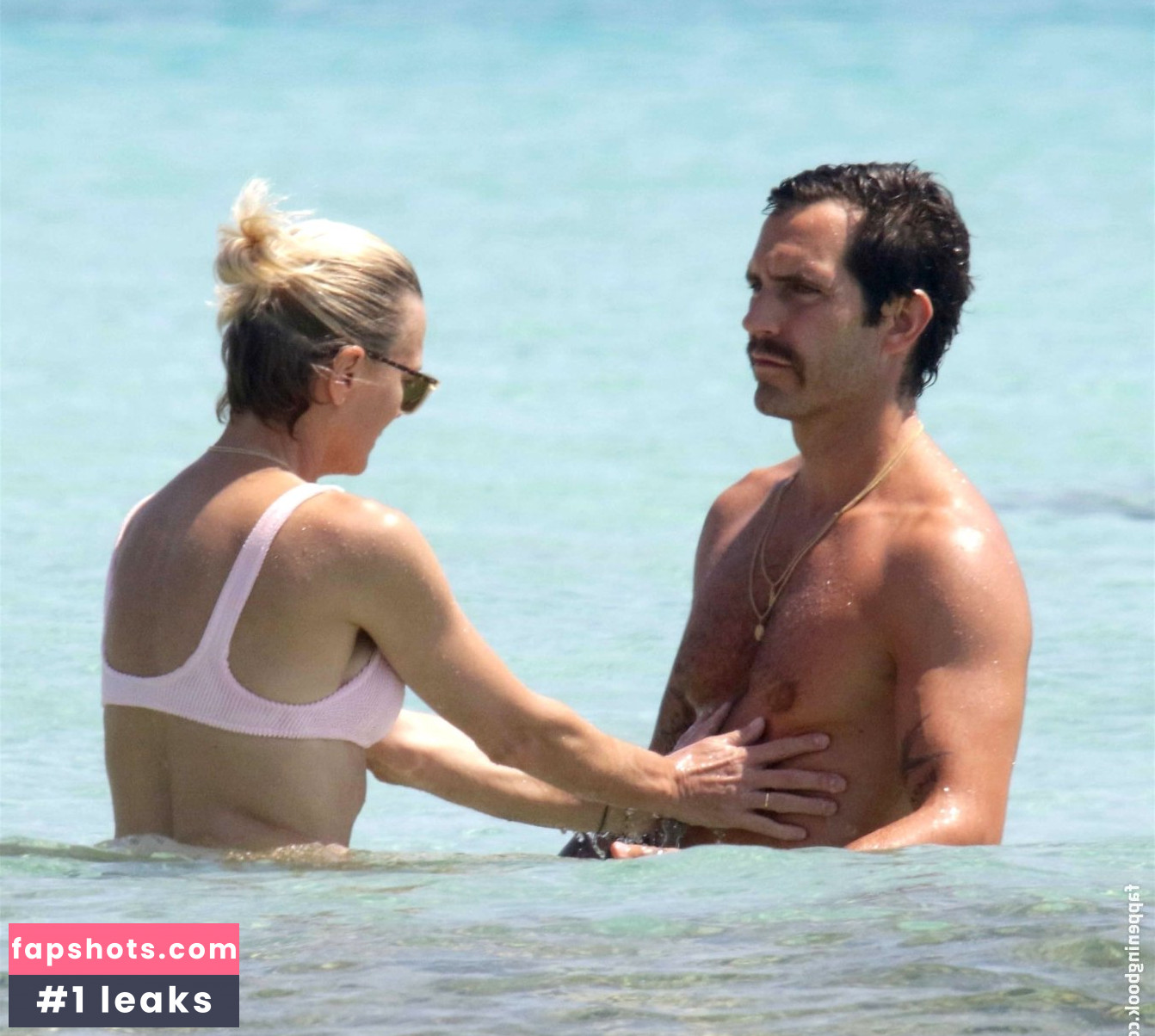 Robin Wright gallery photo #176