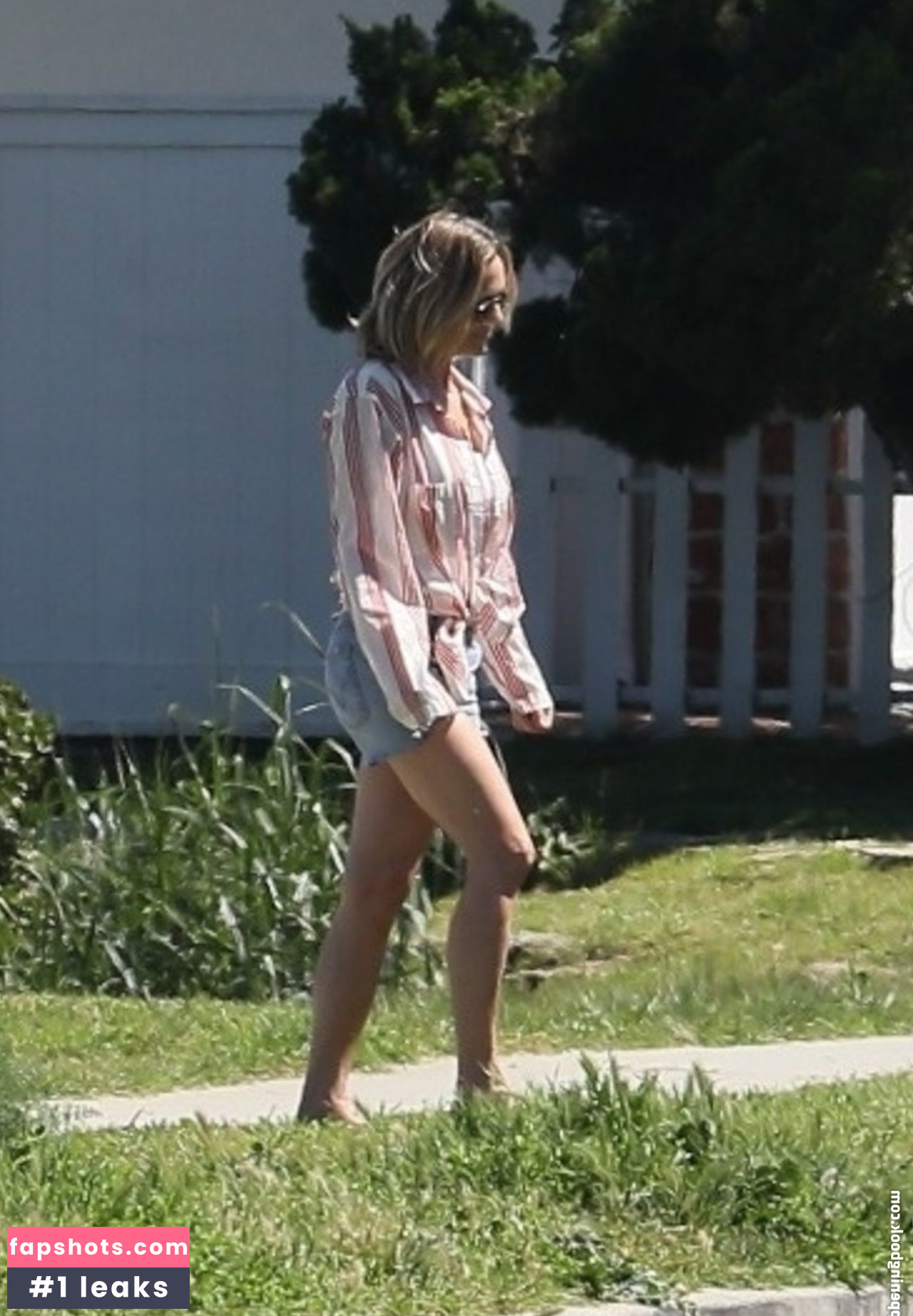 Robin Wright gallery photo #97