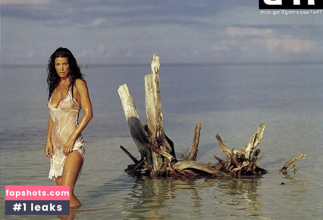 Robine Van Der Meer gallery photo #4