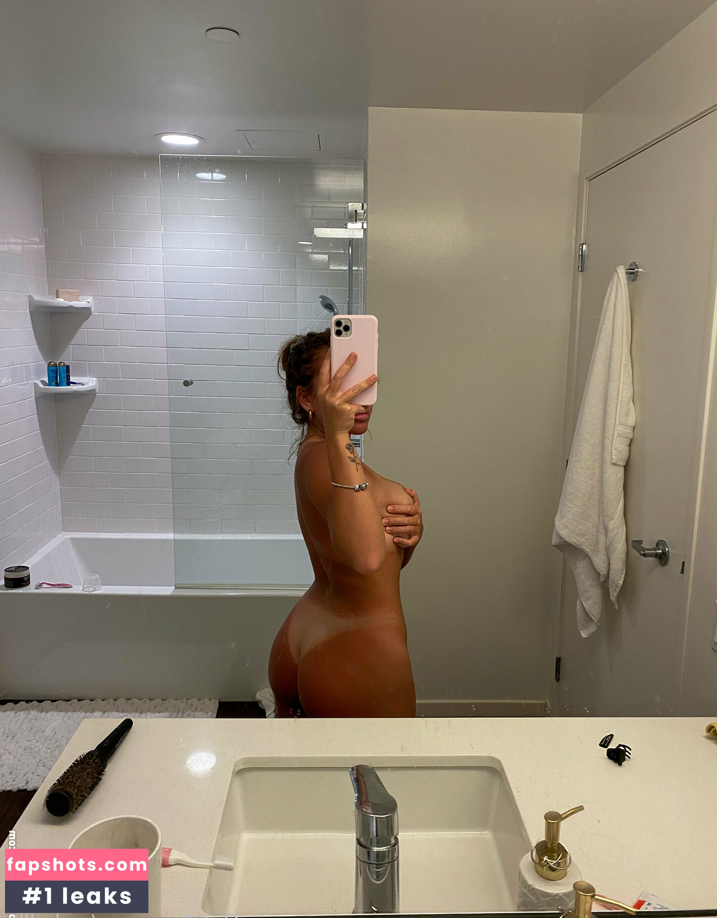 Rochelllle Nahé úniky fotek pouze od fanoušků #15 - Fapshots