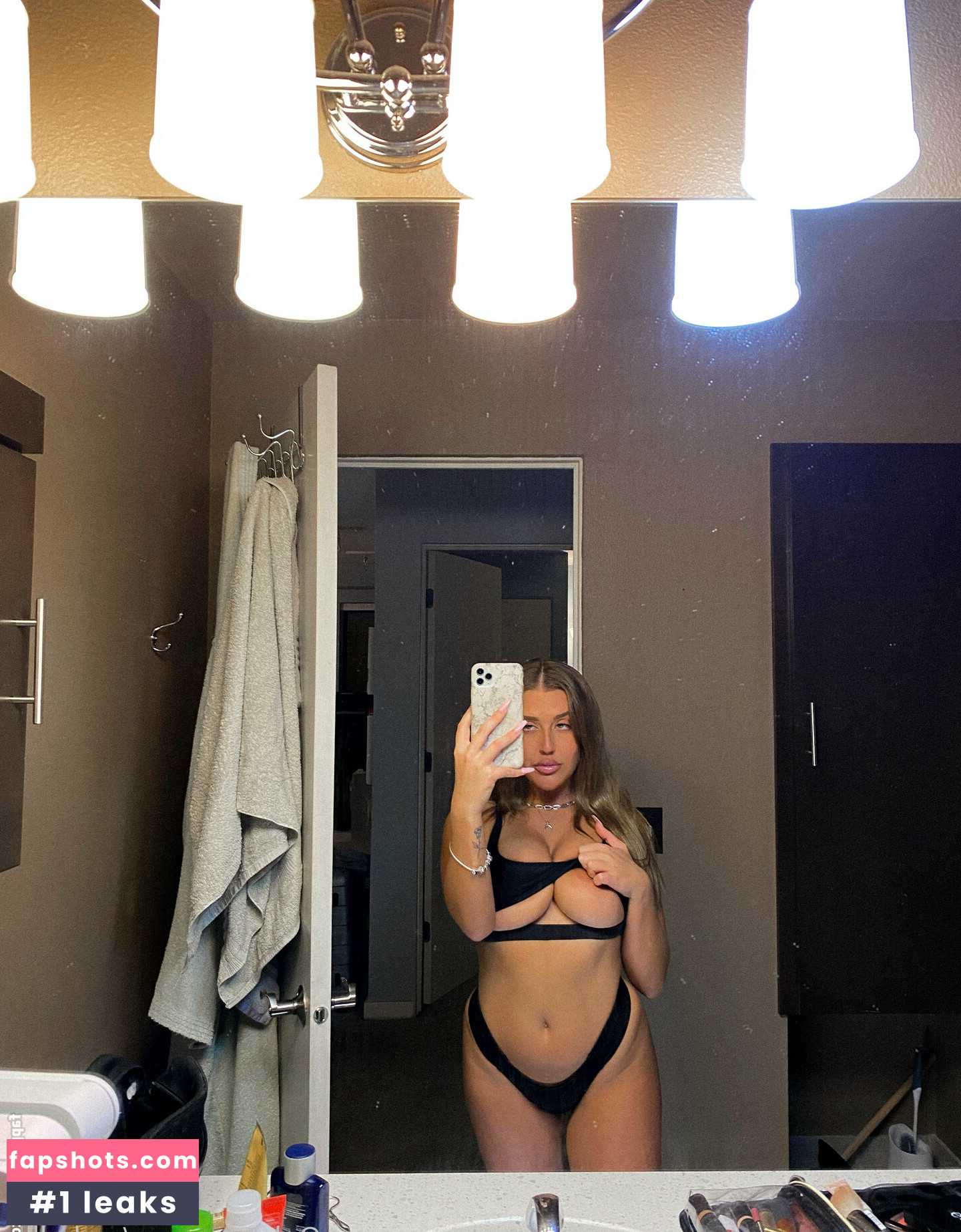 Rochelllle Nahé úniky fotek pouze od fanoušků #44 - Fapshots