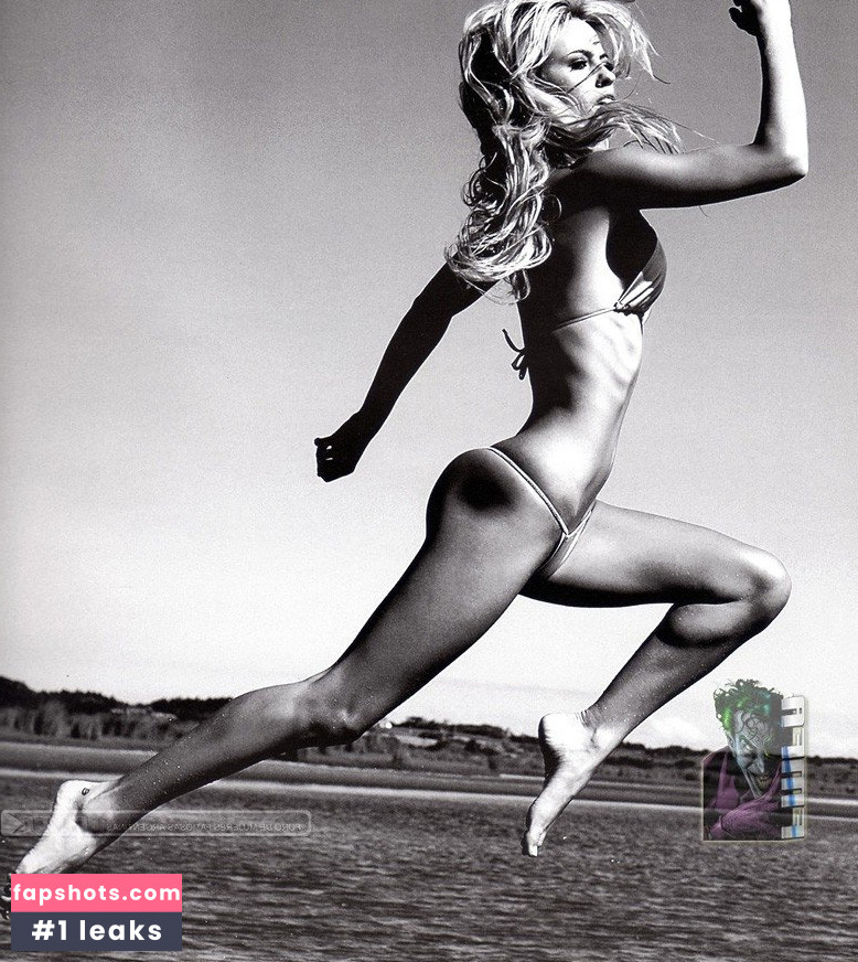 Rocio Guirao Diaz gallery photo #85