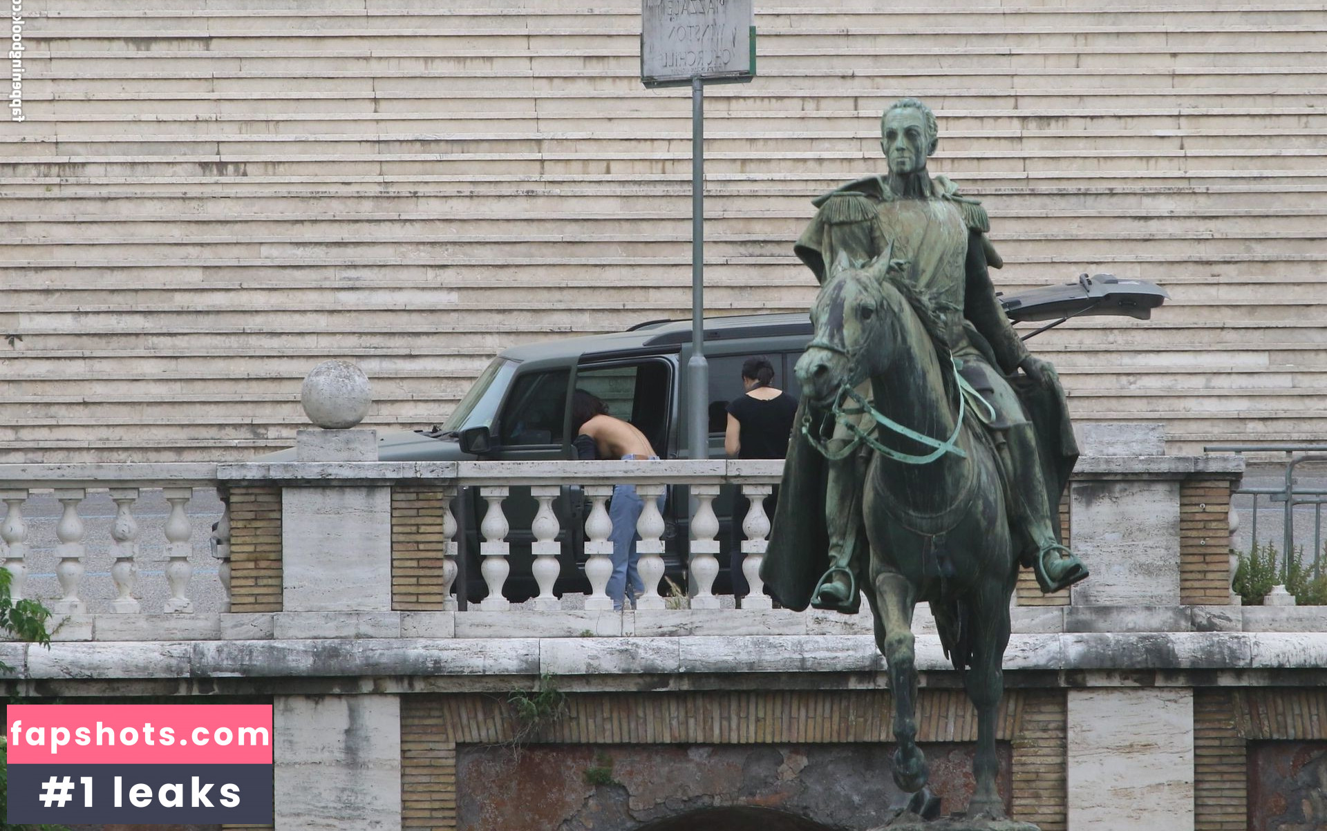 Rocio Munoz Morales Nude Leaks OnlyFans Photos #13 - LeakJerk