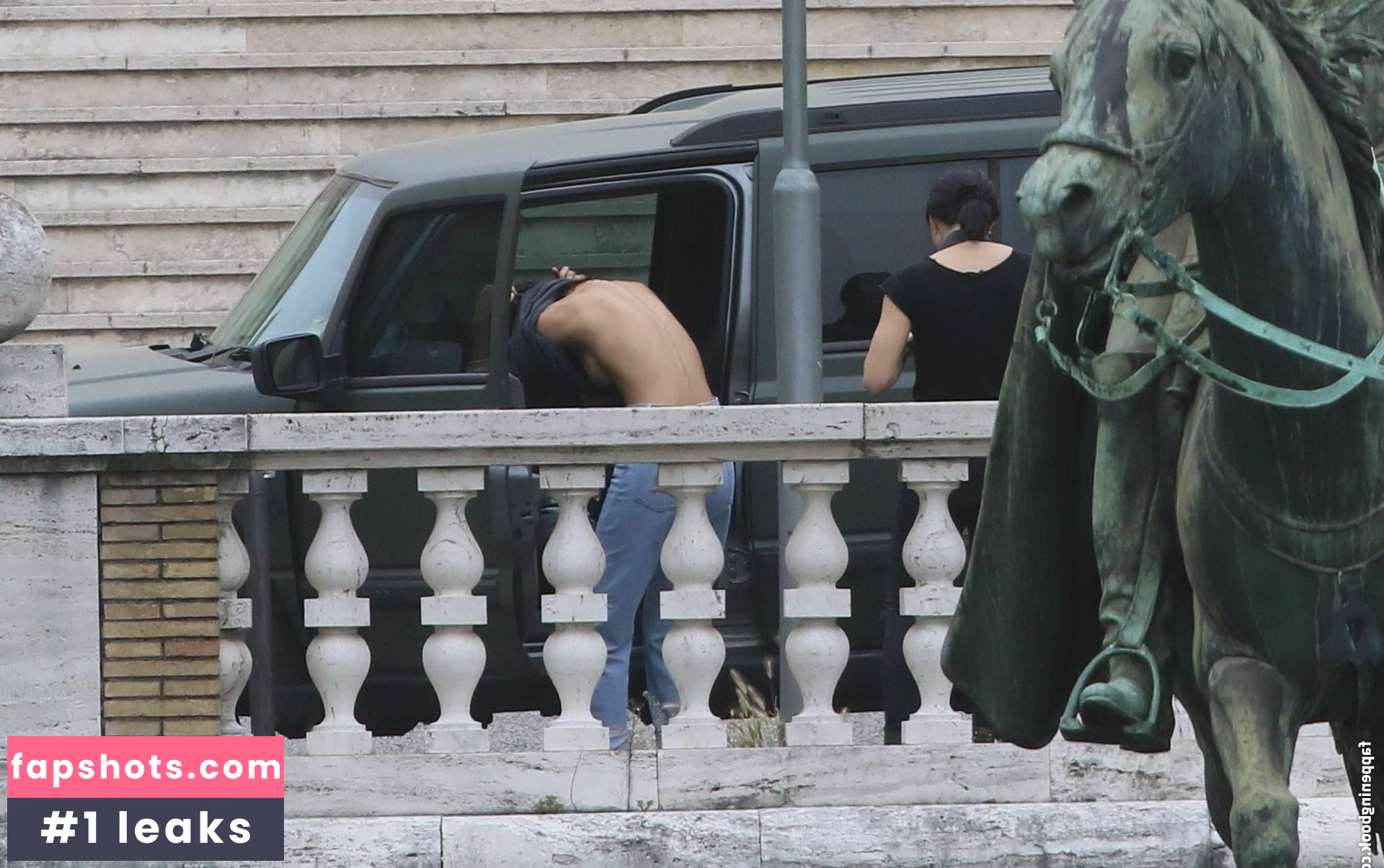 Rocio Munoz Morales Nude Leaks OnlyFans Photos #14 - LeakJerk