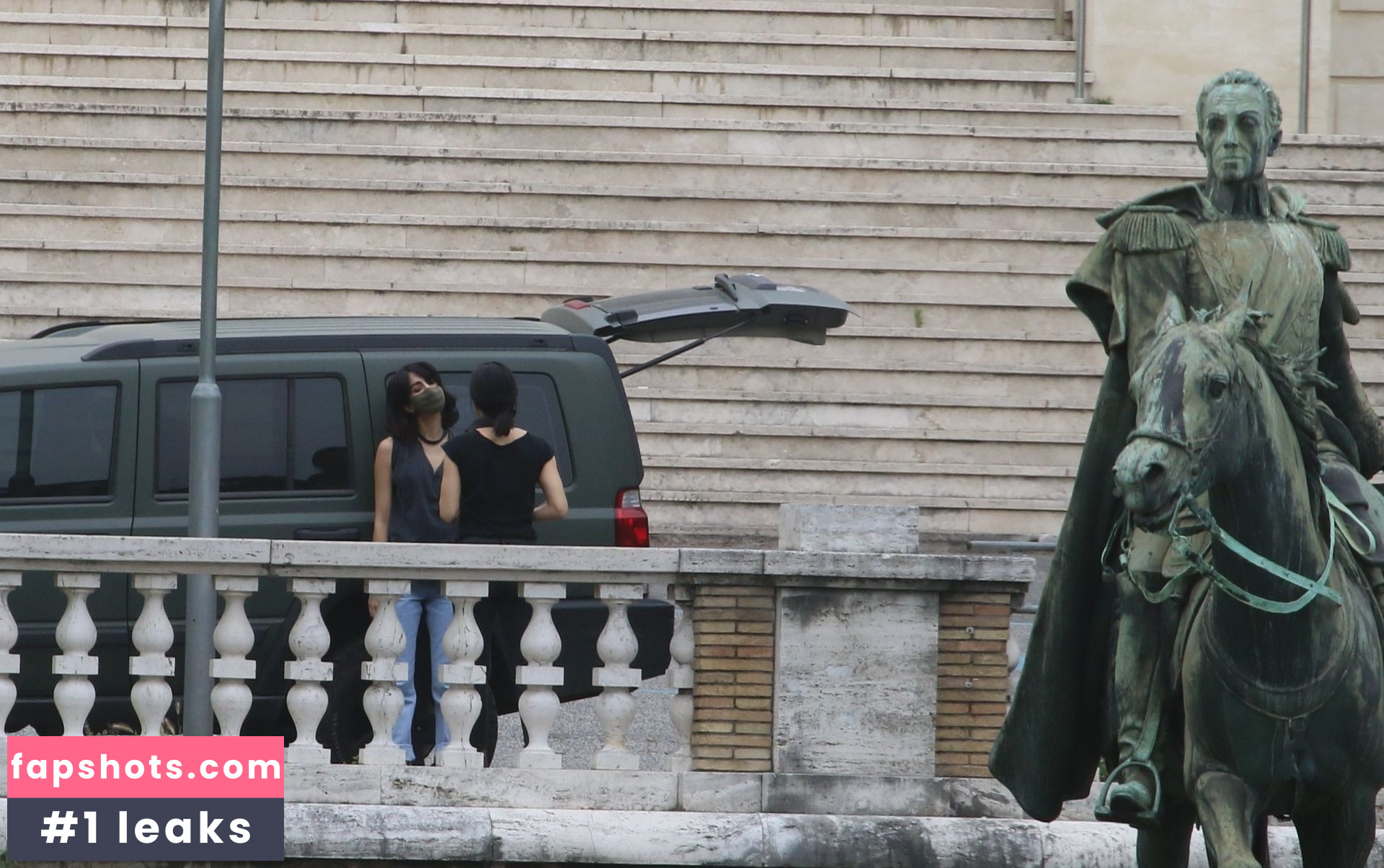 Rocio Munoz Morales Nude Leaks OnlyFans Photos #17 - LeakJerk