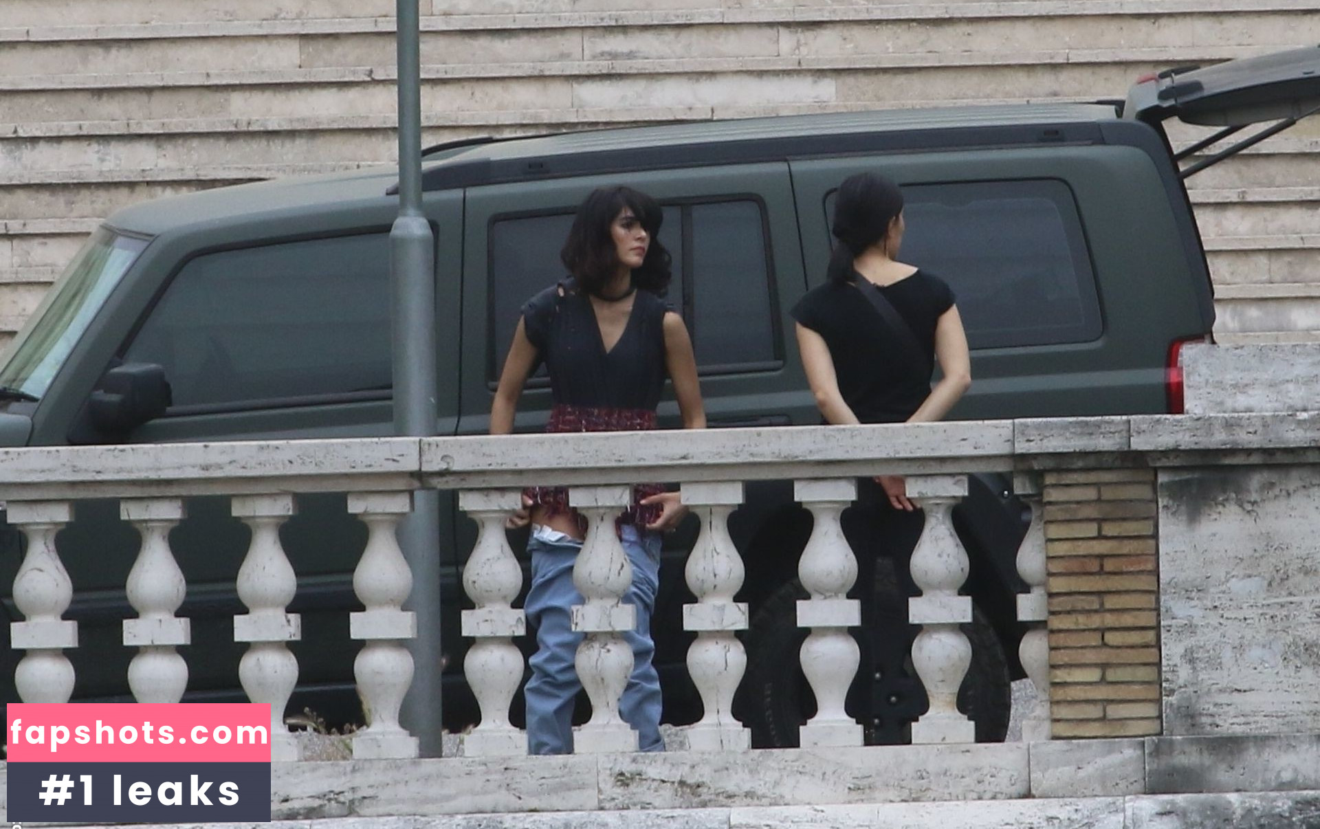 Rocio Munoz Morales Nude Leaks OnlyFans Photos #23 - LeakJerk