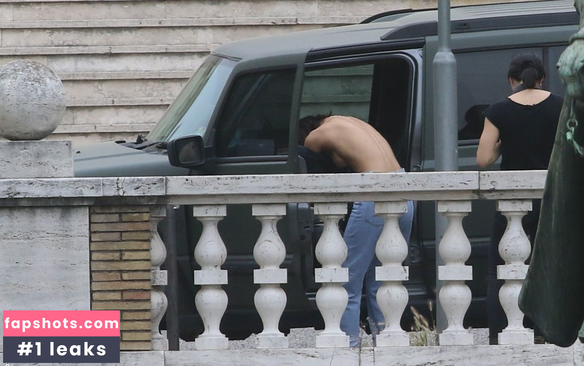 Rocio Munoz Morales Nude Leaks OnlyFans Photos #35 - LeakJerk