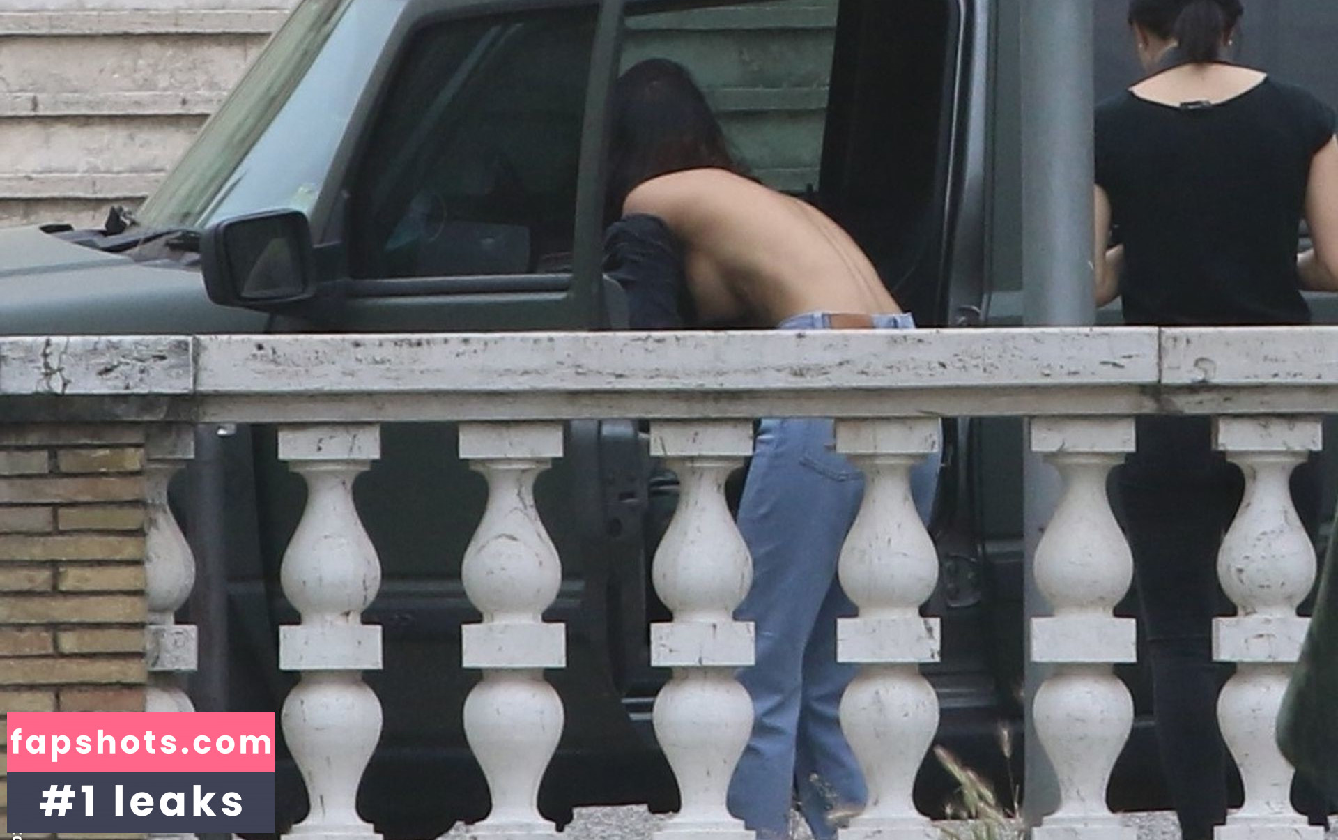 Rocio Munoz Morales Nude Leaks OnlyFans Photos #36 - LeakJerk