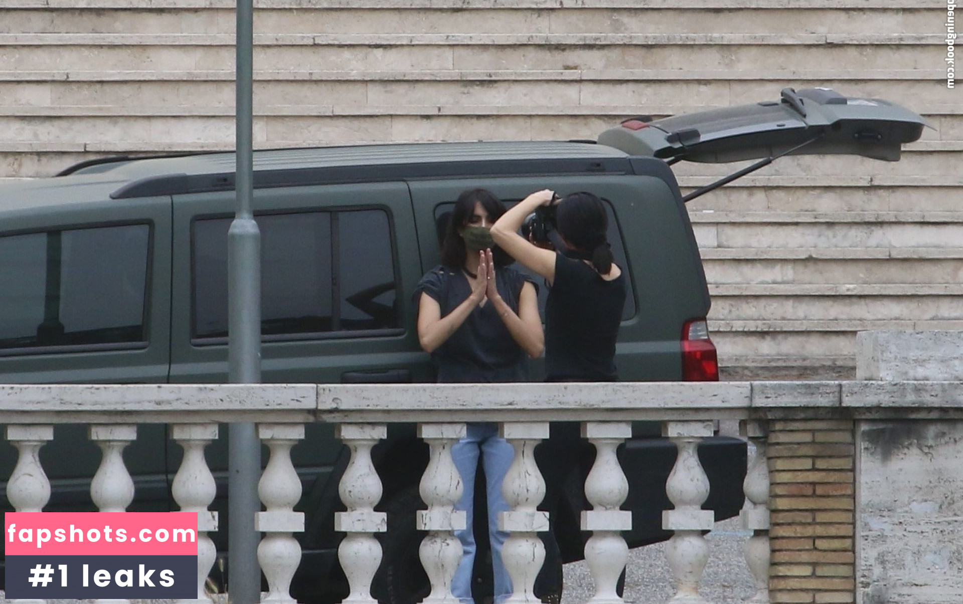 Rocio Munoz Morales Nude Leaks OnlyFans Photos #37 - LeakJerk