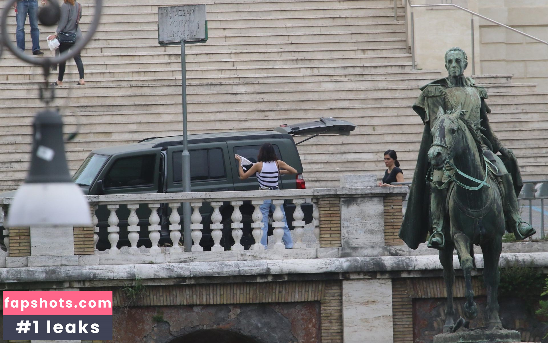 Rocio Munoz Morales Nude Leaks OnlyFans Photos #5 - LeakJerk