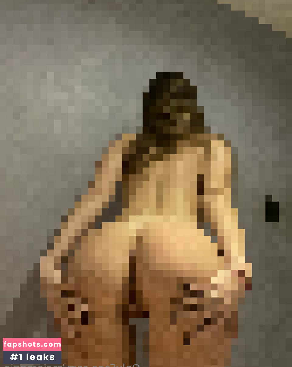 Rocío Roggia gallery photo #30