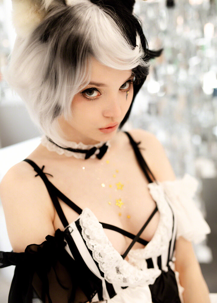 rocksy-light gallery photo #1050