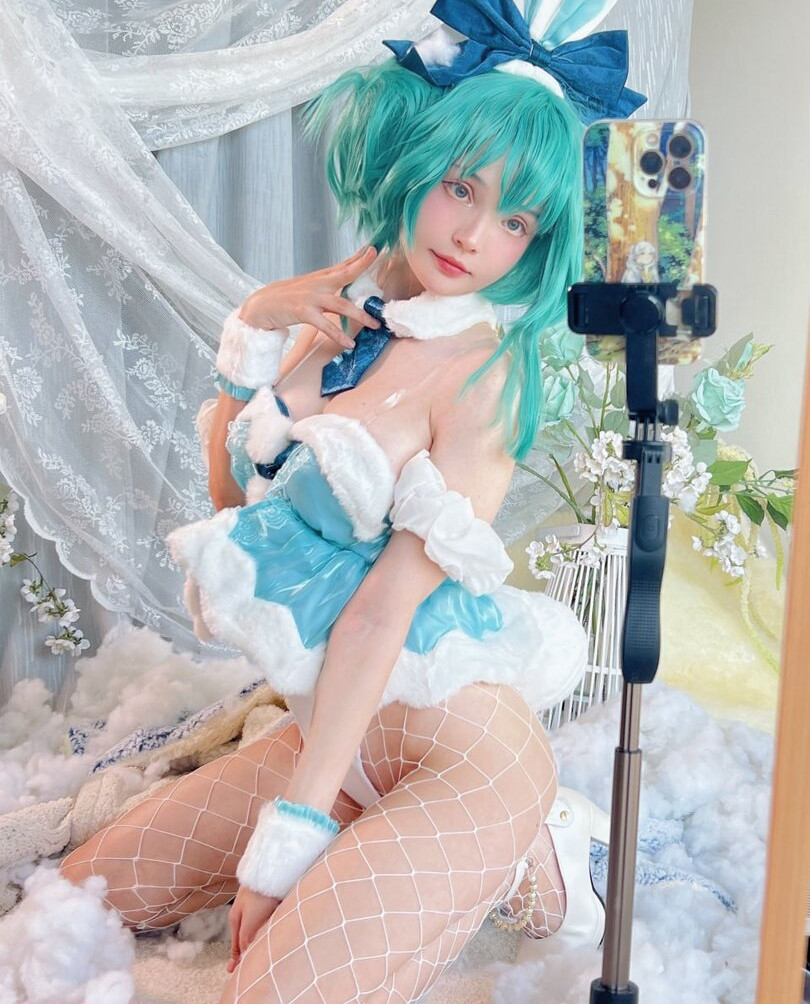 rocksy-light gallery photo #1753