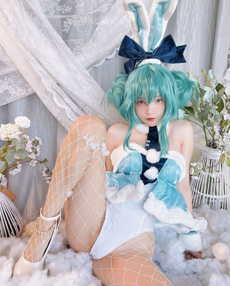 rocksy-light gallery photo #1770