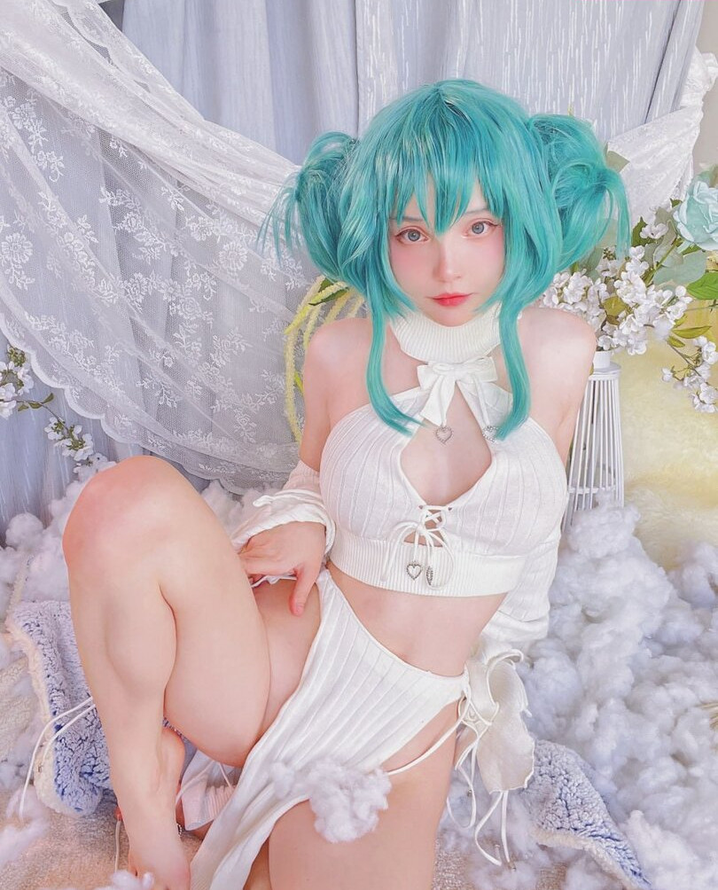 rocksy-light gallery photo #1780