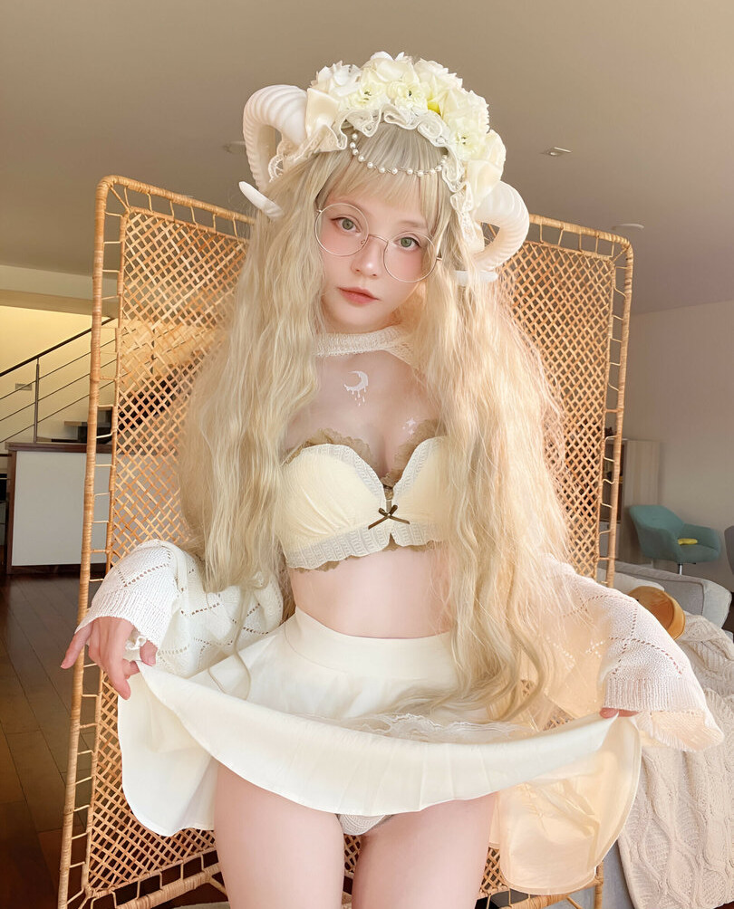 rocksy-light gallery photo #2180