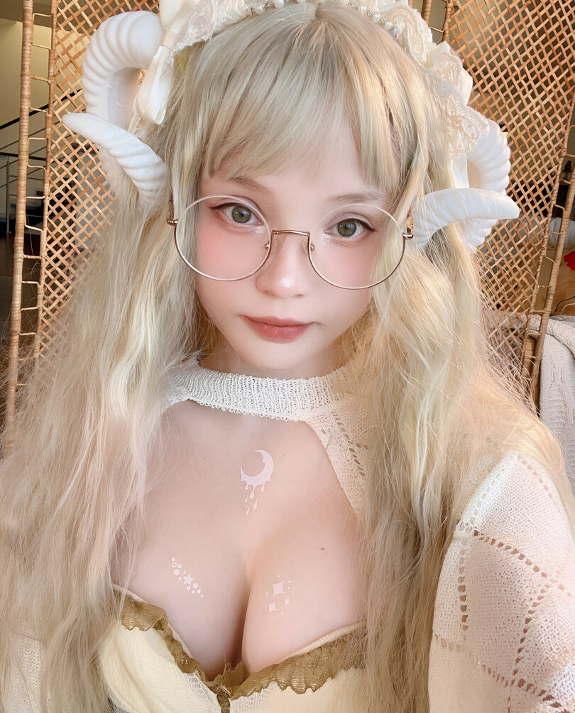 rocksy-light gallery photo #2195